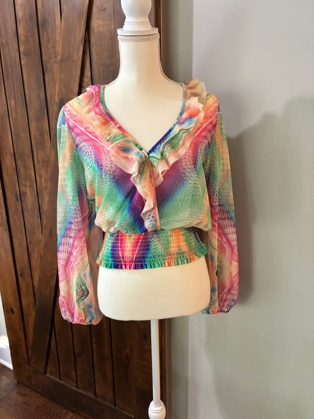 Le Superbe Good Vibrations Blouse Kaleidescope Size M NWOT Resort Beach Cruise